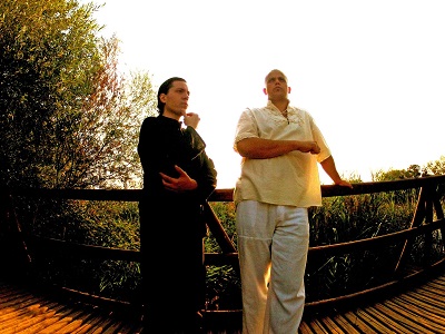 Takács Árpád & Mészáros Béla: Rendíthetetlen
