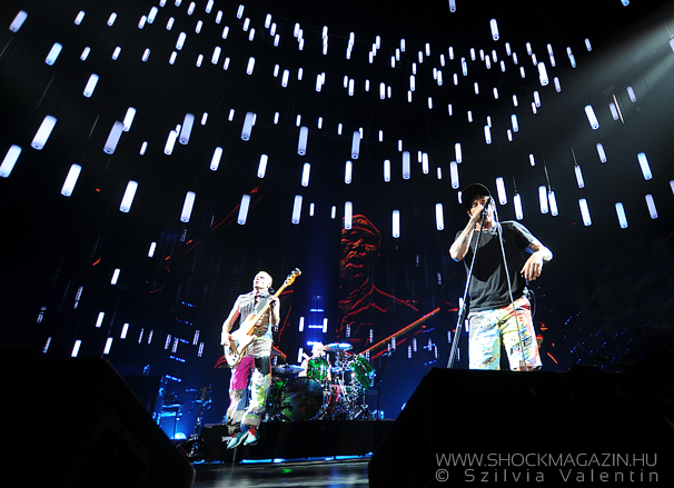 red_hot_chili_peppers_k2016_02