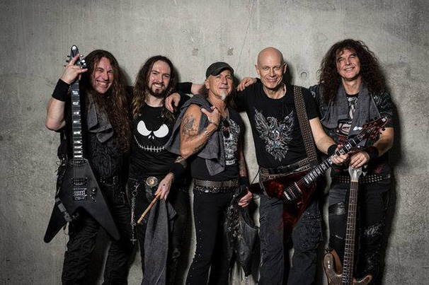 Vasárnap Accept és Night Demon a Barba Negrában