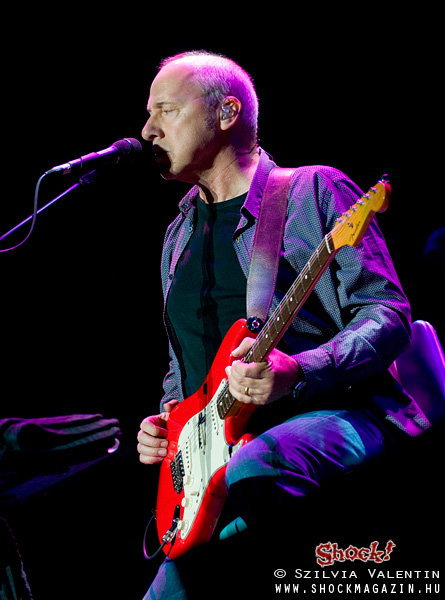 Jövő nyáron újra Budapesten koncertezik Mark Knopfler