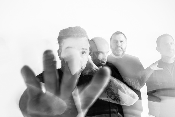 1023_riseagainst