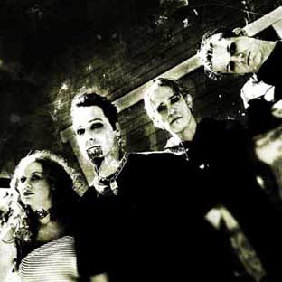 Coal Chamber: úton az arénák felé