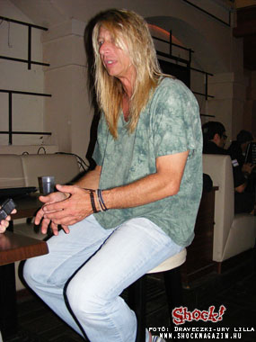 Trouble - Rick Wartell