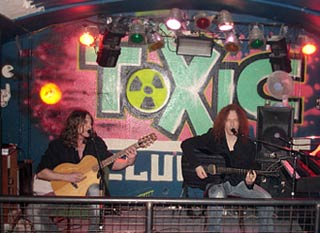Danny Cavanagh, Sean Jude - Pécs, 2007. február 24.
